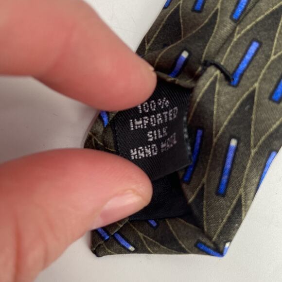 Ziggurat by Mulberry neckwear blue green patterned pure silk tie - Picture 4 of 6